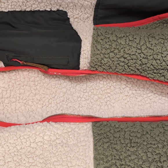 The Great + Eddie Bauer The Plush Fleece Timber Jacket in Pine Sz. L EUC - Picture 5 of 7